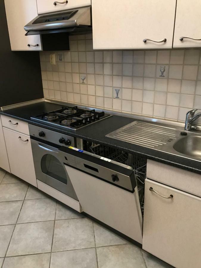Gabor Pal 1 Apartman 2 Szoba Dunafoldvar Exteriör bild